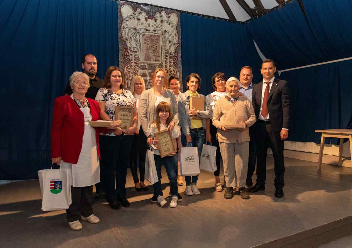 Somlyaisiposszilvia Foto 31